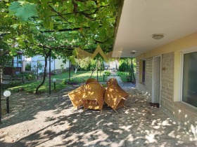 Hus Balchik, region Dobrich 3