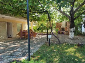 Hus Balchik, region Dobrich 2