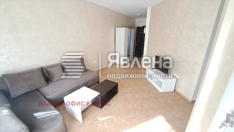 Продава  2-стаен област Бургас , с. Равда , 65 кв.м | 32196861