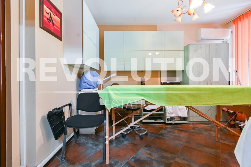 Eladó  Hivatal Sofia , Vitosa , 120 négyzetméter | 42203655 - kép [4]