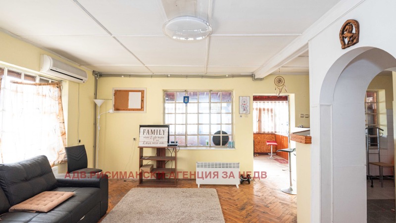 Продава КЪЩА, гр. Бургас, Банево, снимка 10 - Къщи - 52604311