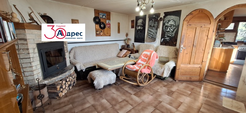 Продава КЪЩА, гр. Елена, област Велико Търново, снимка 3 - Къщи - 52706839