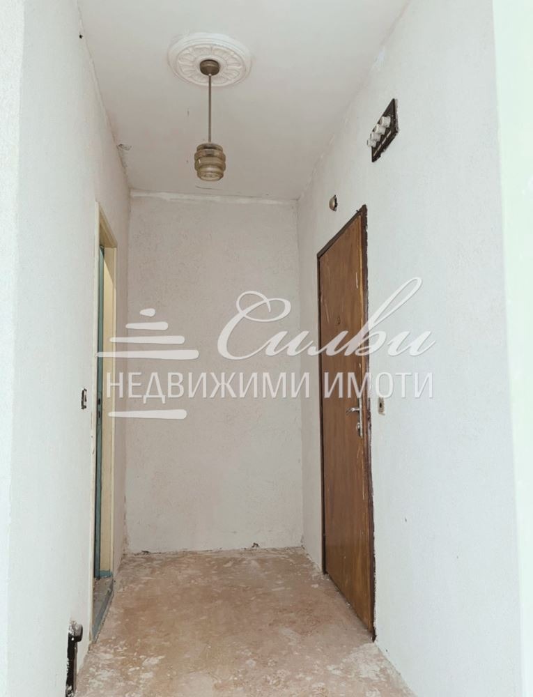 Продава 1-СТАЕН, гр. Шумен, Боян Българанов 1, снимка 7 - Апартаменти - 54829756