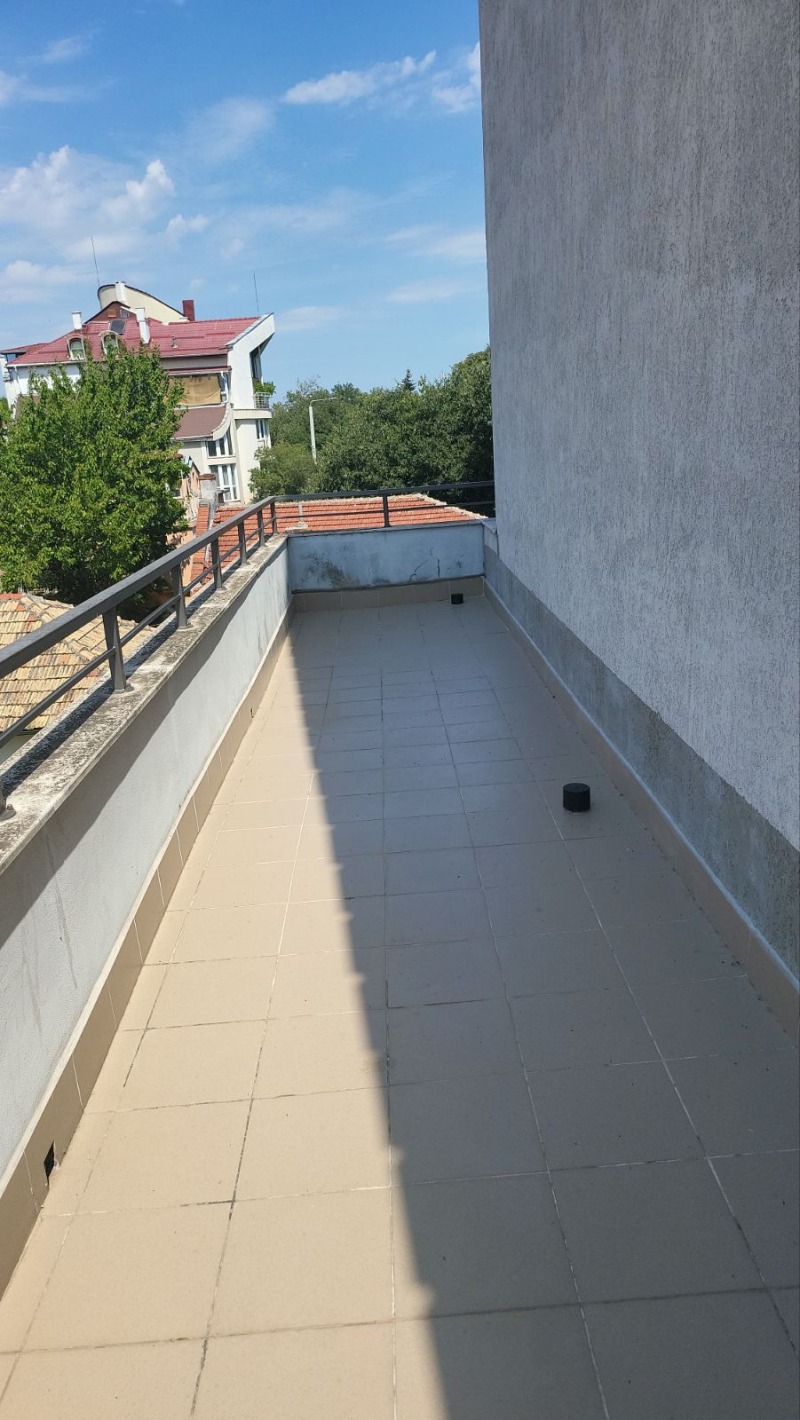 De vânzare  2 dormitoare Ruse , Țentâr , 140 mp | 44392329 - imagine [7]