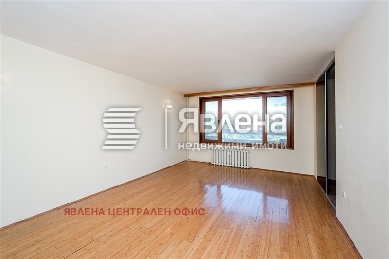 Продава  3-стаен град София , Младост 2 , 140 кв.м | 76592678 - изображение [2]