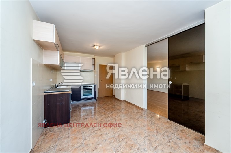 Продава  3-стаен град София , Младост 2 , 140 кв.м | 76592678 - изображение [4]