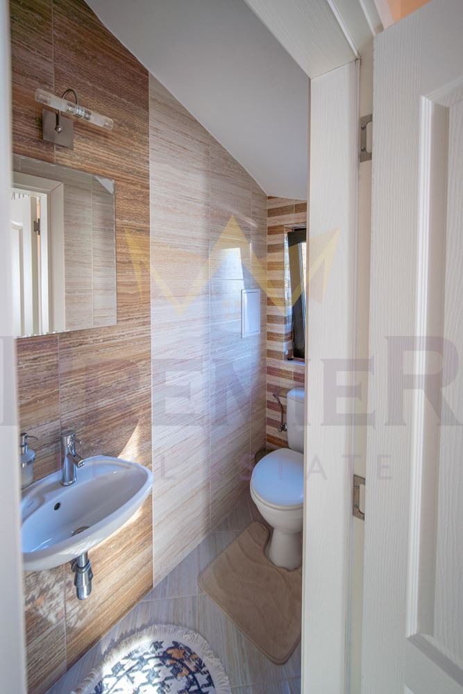 Продава КЪЩА, гр. Поморие, област Бургас, снимка 14 - Къщи - 52457628