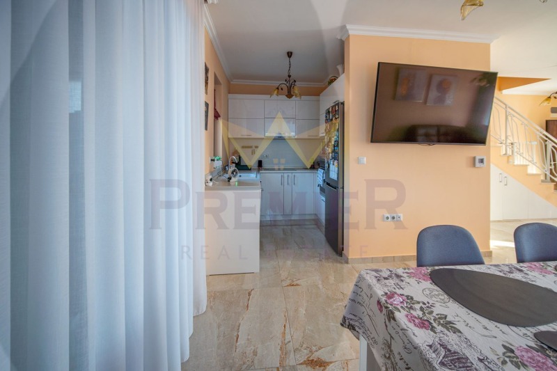 Продава КЪЩА, гр. Поморие, област Бургас, снимка 10 - Къщи - 52457628