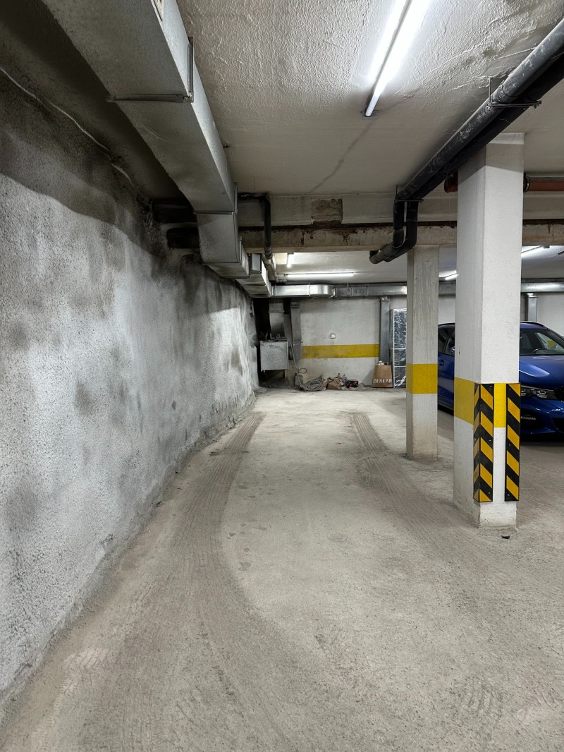 Till salu  Parkeringsplats Sofia , Lozenec , 32 kvm | 37883652 - bild [4]