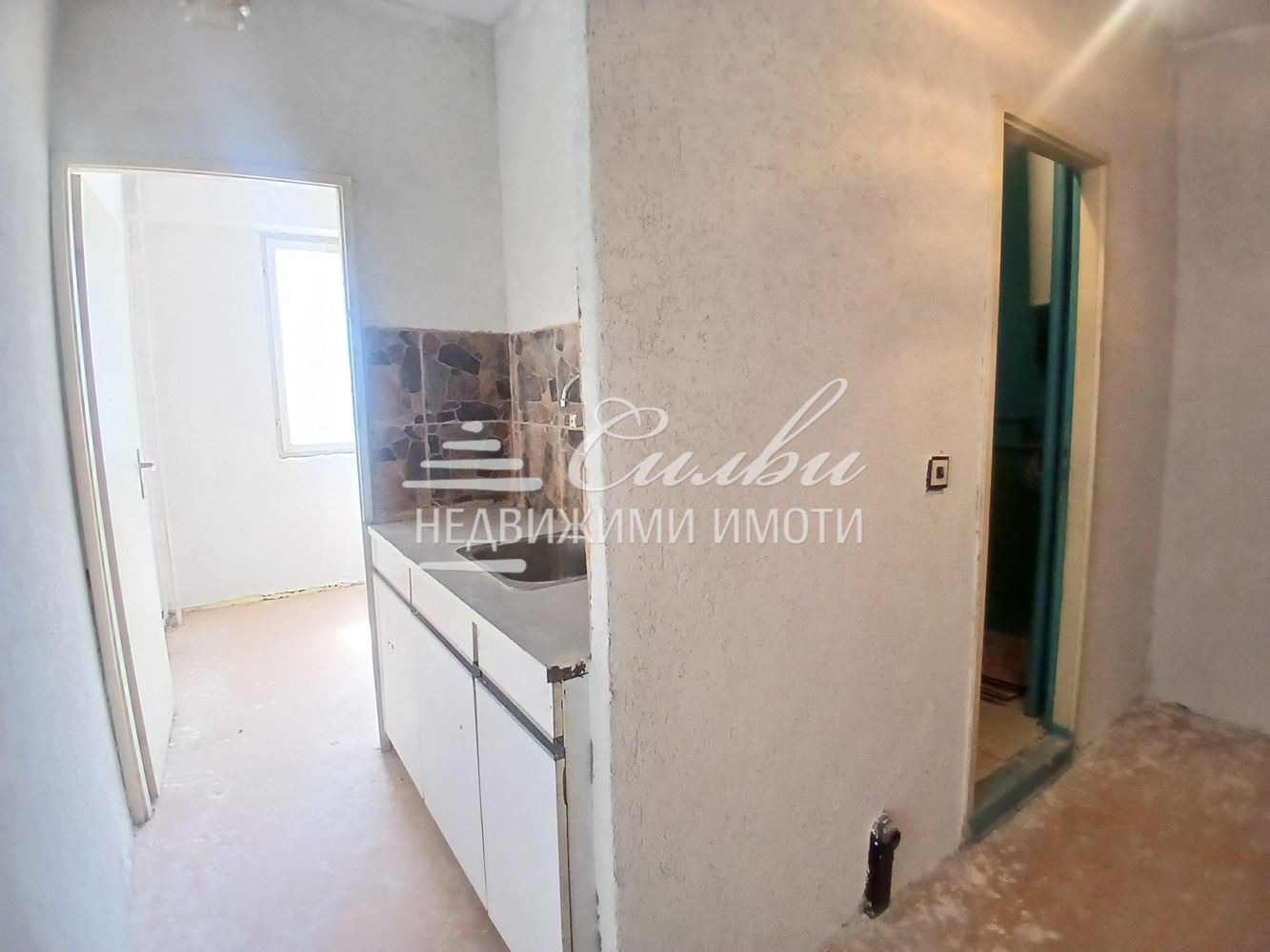 Продава 1-СТАЕН, гр. Шумен, Боян Българанов 1, снимка 5 - Апартаменти - 54829756