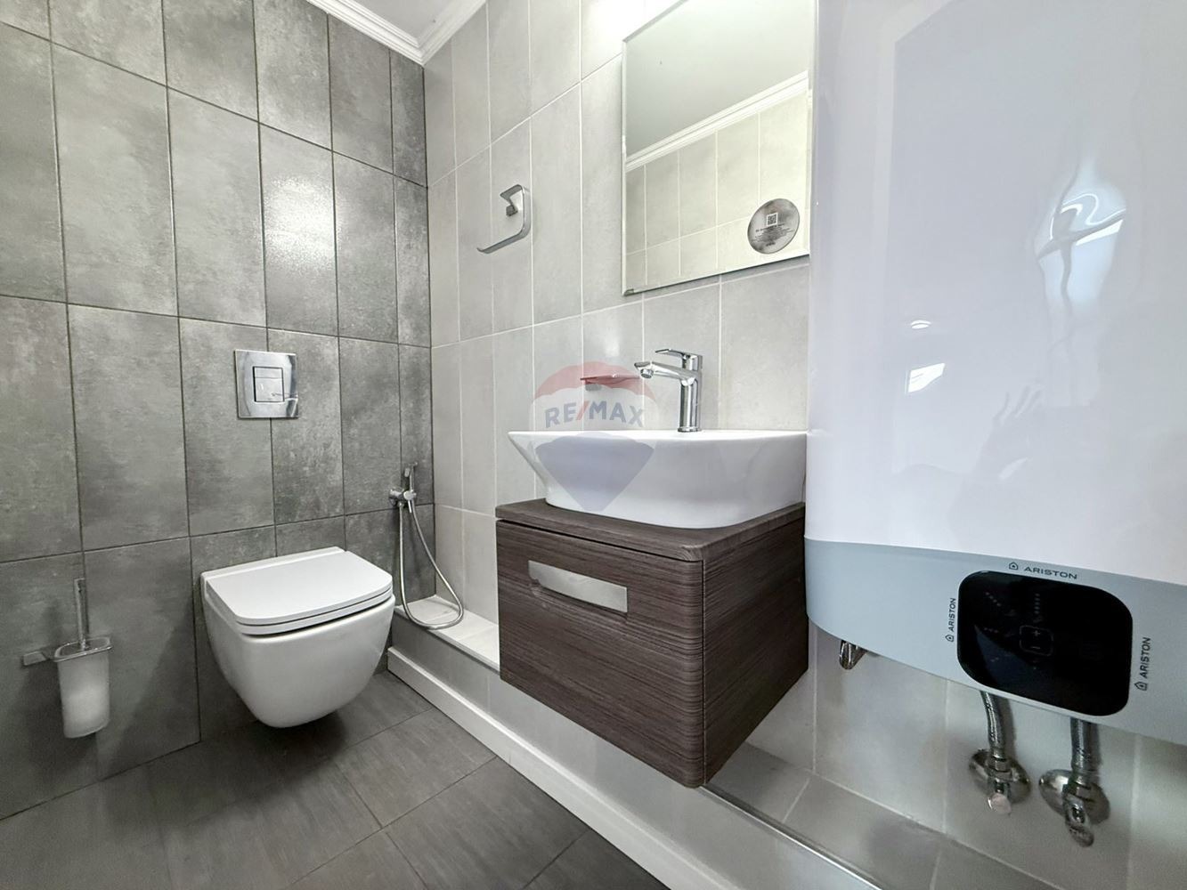 Продава КЪЩА, гр. Балчик, област Добрич, снимка 3 - Къщи - 54154113