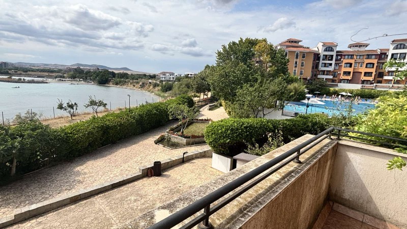 Продава 3-СТАЕН, гр. Ахелой, област Бургас