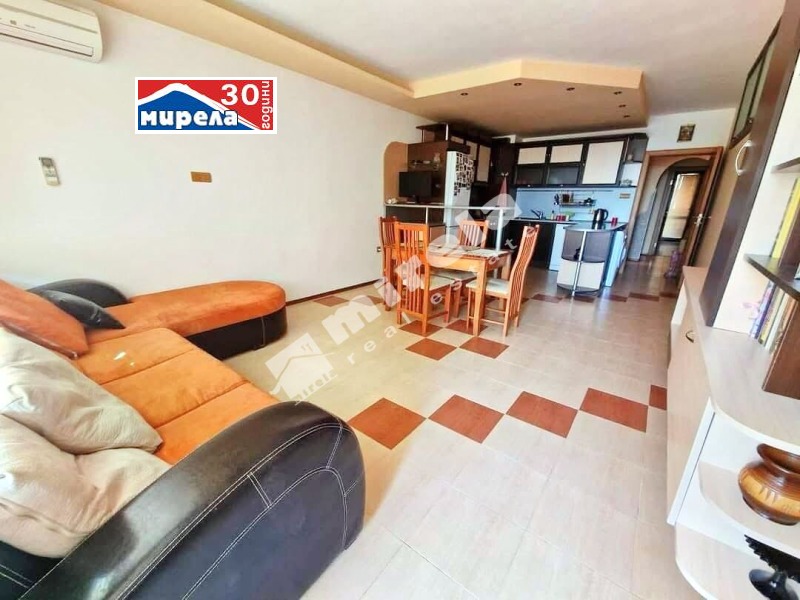 Продава 3-СТАЕН, гр. Велико Търново, Колю Фичето, снимка 4 - Апартаменти - 52475823