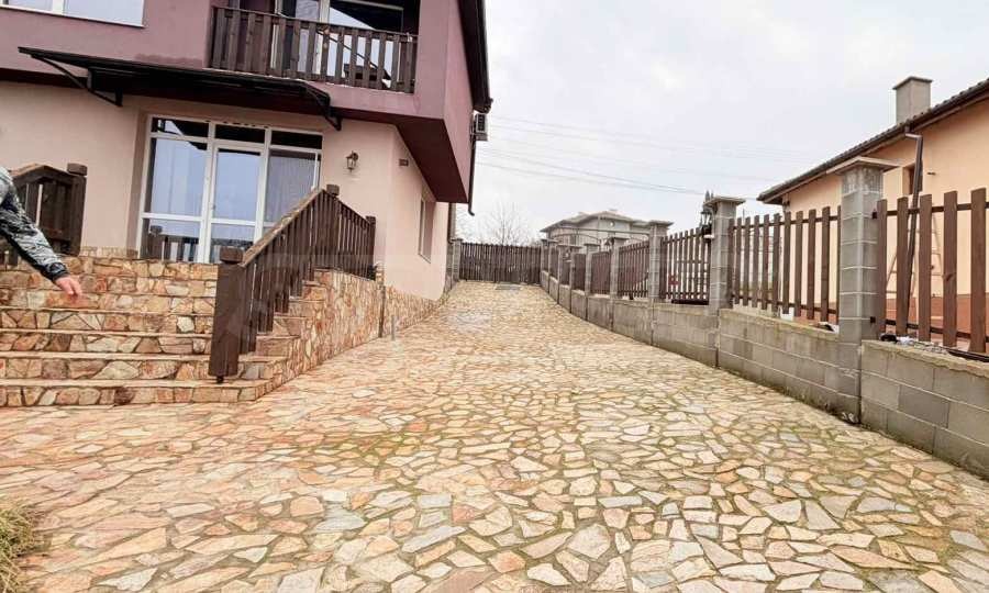 Продава КЪЩА, с. Черни връх, област Бургас, снимка 10 - Къщи - 56183008