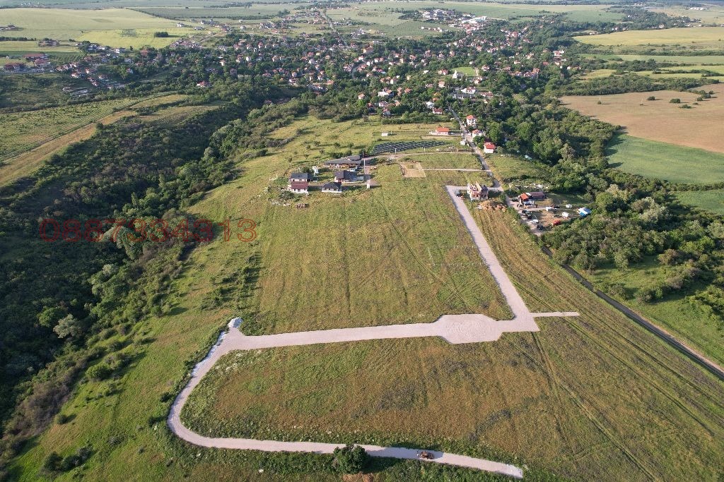 Продава ПАРЦЕЛ, с. Хераково, област София област