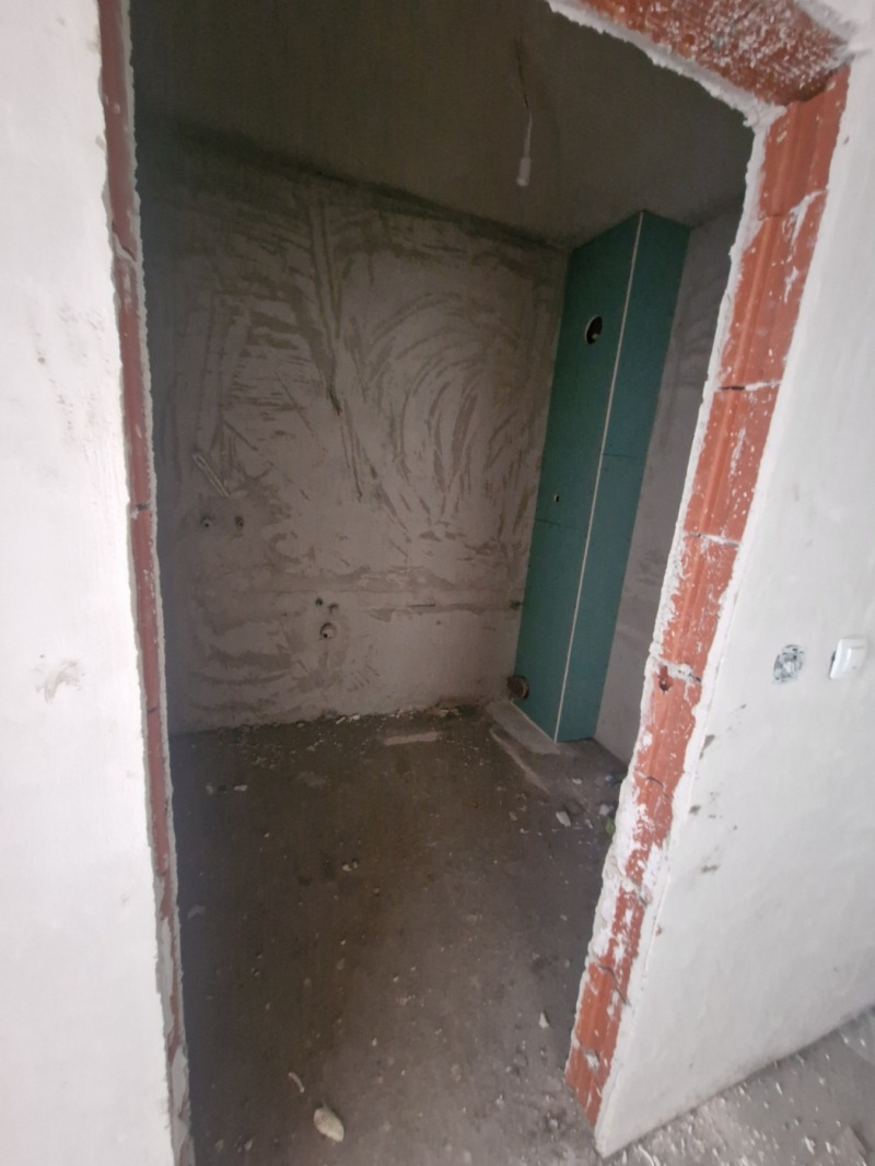 Zu verkaufen  1 Schlafzimmer Plowdiw , Juschen , 65 qm | 92033332 - Bild [6]