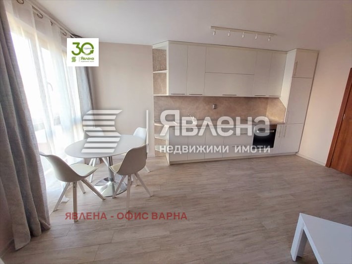 Продава 2-СТАЕН, гр. Варна, Център, снимка 2 - Апартаменти - 54558738