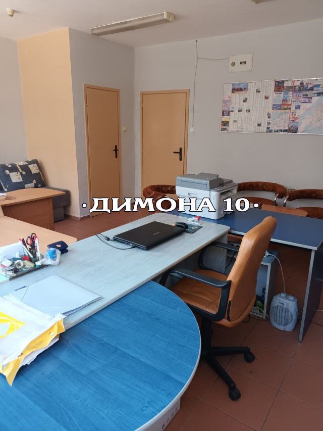 Продава ОФИС, гр. Русе, Център, снимка 2 - Офиси - 48068802