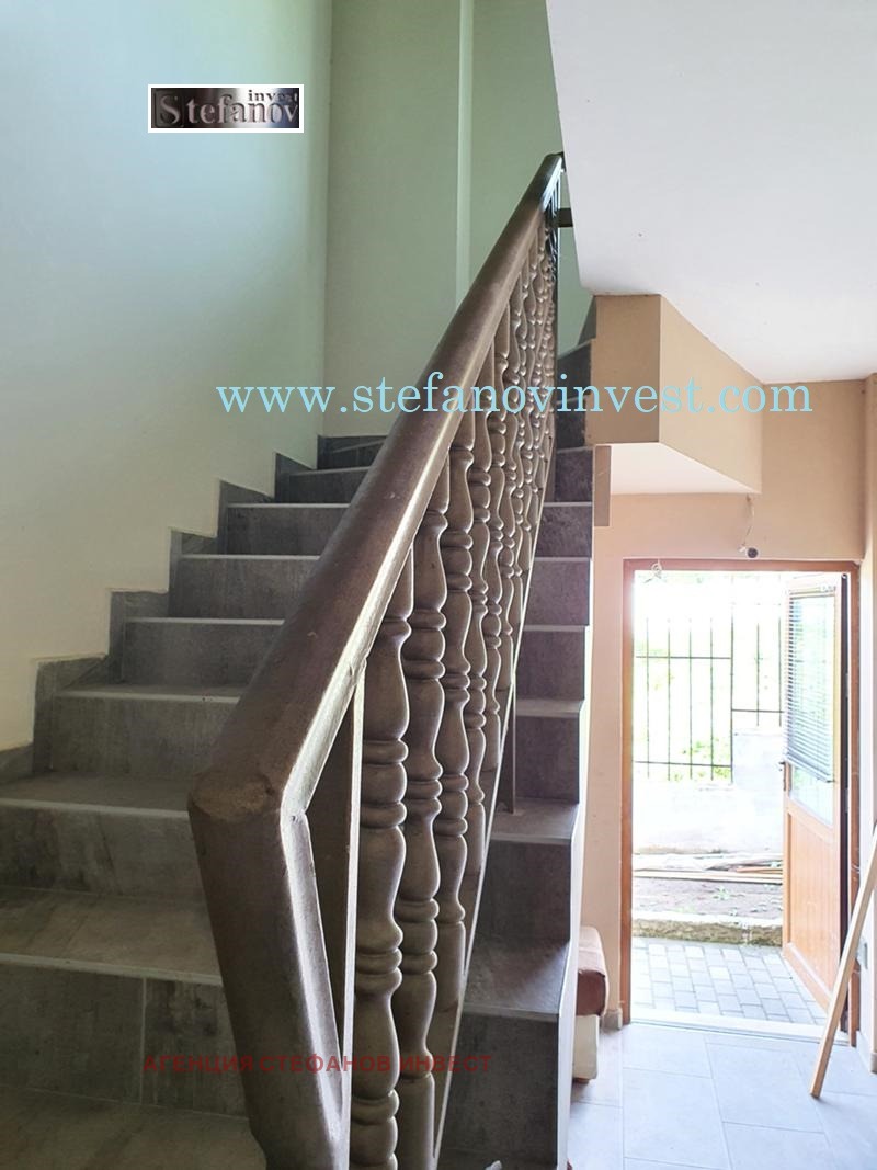 Продава КЪЩА, с. Господиново, област Варна, снимка 11 - Къщи - 52649037