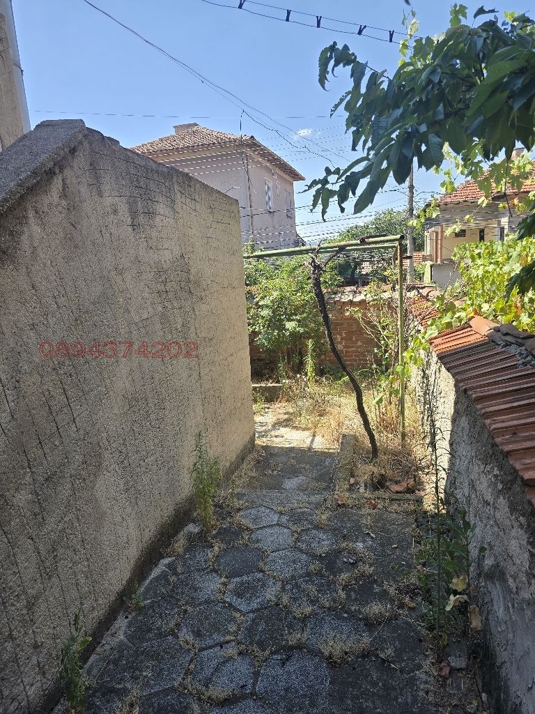 Продава КЪЩА, гр. Панагюрище, област Пазарджик, снимка 6 - Къщи - 55570529