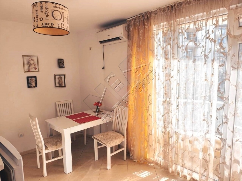 Продава 2-СТАЕН, гр. Поморие, област Бургас, снимка 2 - Апартаменти - 56124869
