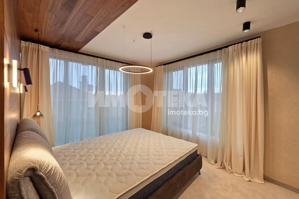 Продава 3-СТАЕН, гр. София, Лозенец, снимка 4 - Апартаменти - 54206023