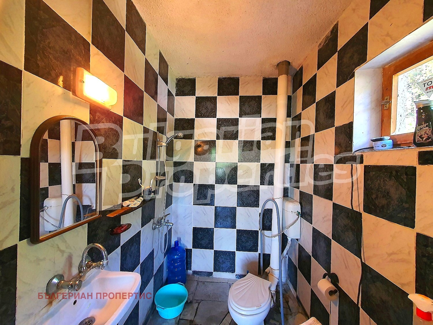 Продава КЪЩА, с. Горни Окол, област София област, снимка 16 - Къщи - 54047255