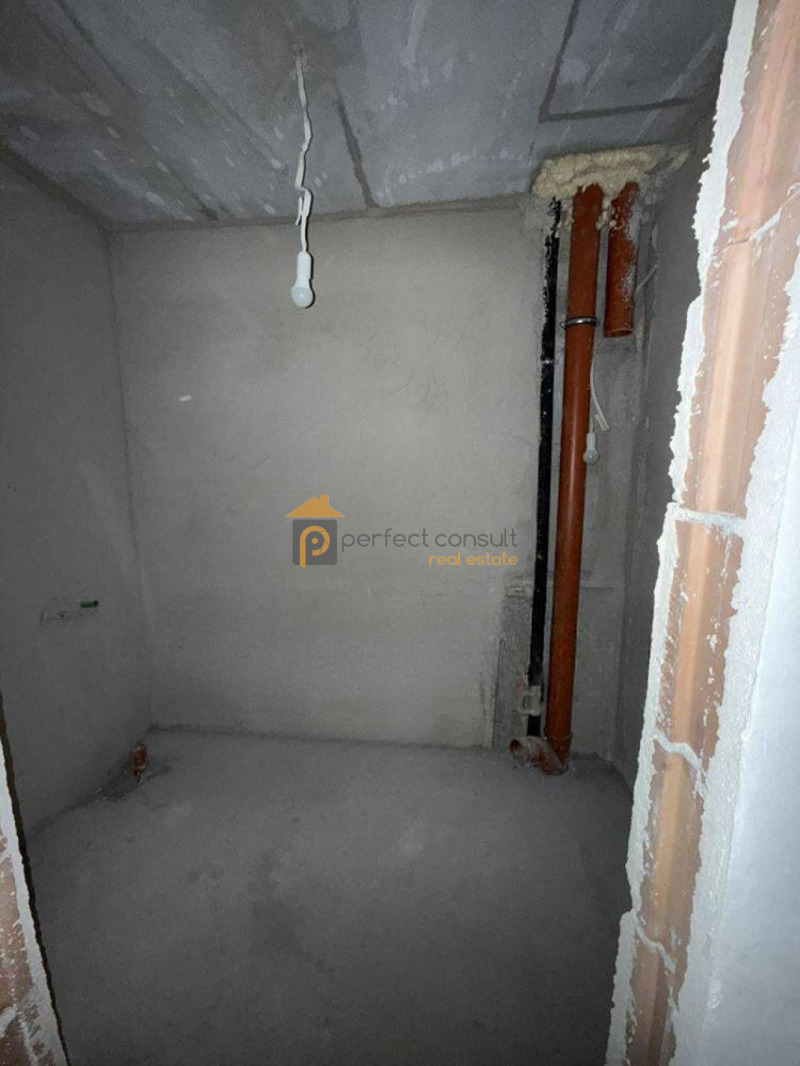 Продава 2-СТАЕН, гр. Пловдив, Прослав, снимка 4 - Апартаменти - 53464150