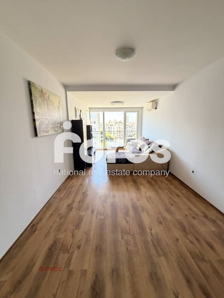Продава 2-СТАЕН, гр. Бургас, Изгрев, снимка 2 - Апартаменти - 55925935