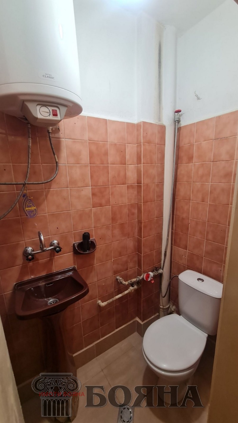 Продава  3-стаен град Русе , Широк център , 97 кв.м | 43766564 - изображение [15]