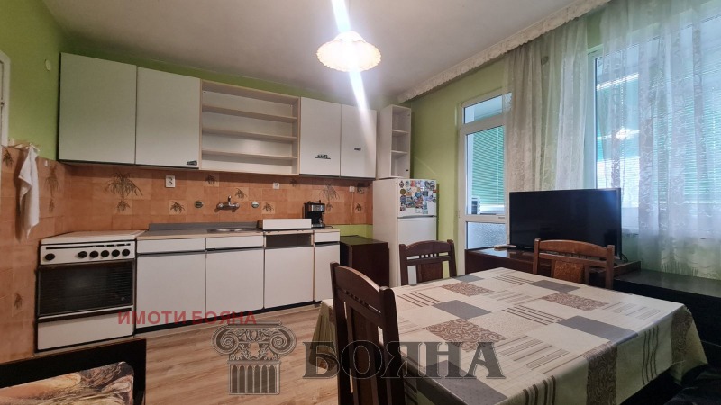 Продава  3-стаен град Русе , Широк център , 97 кв.м | 43766564 - изображение [2]