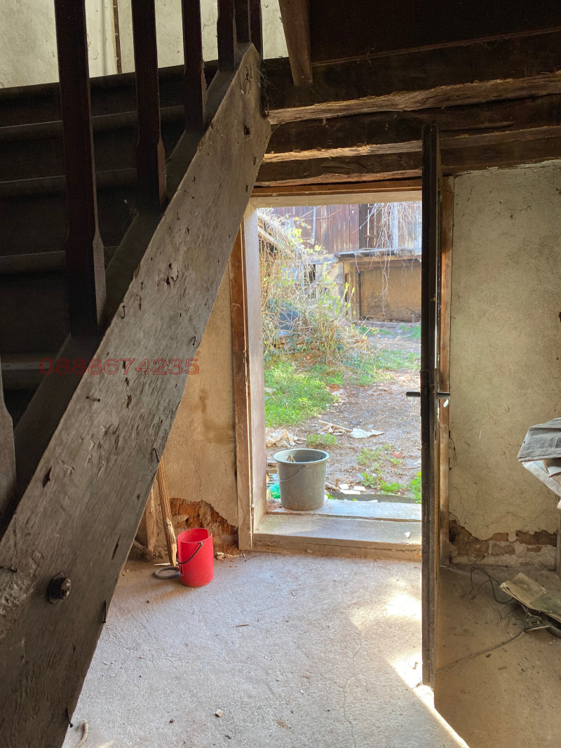 Продава КЪЩА, с. Лесидрен, област Ловеч, снимка 2 - Къщи - 52774410