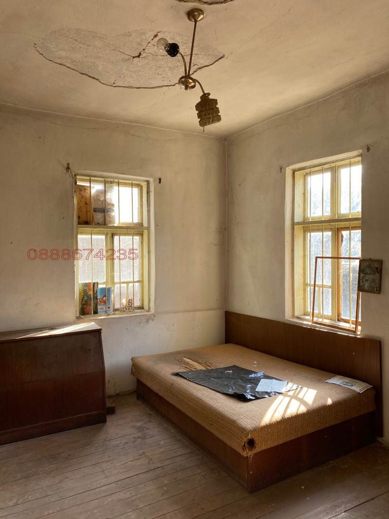 Продава КЪЩА, с. Лесидрен, област Ловеч, снимка 7 - Къщи - 52774410