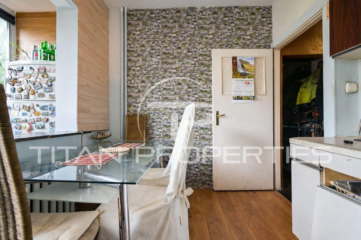Продава 3-СТАЕН, гр. София, Медицинска академия, снимка 2 - Апартаменти - 55283883