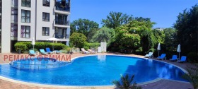 1 bedroom k.k. Zlatni pyasatsi, Varna
