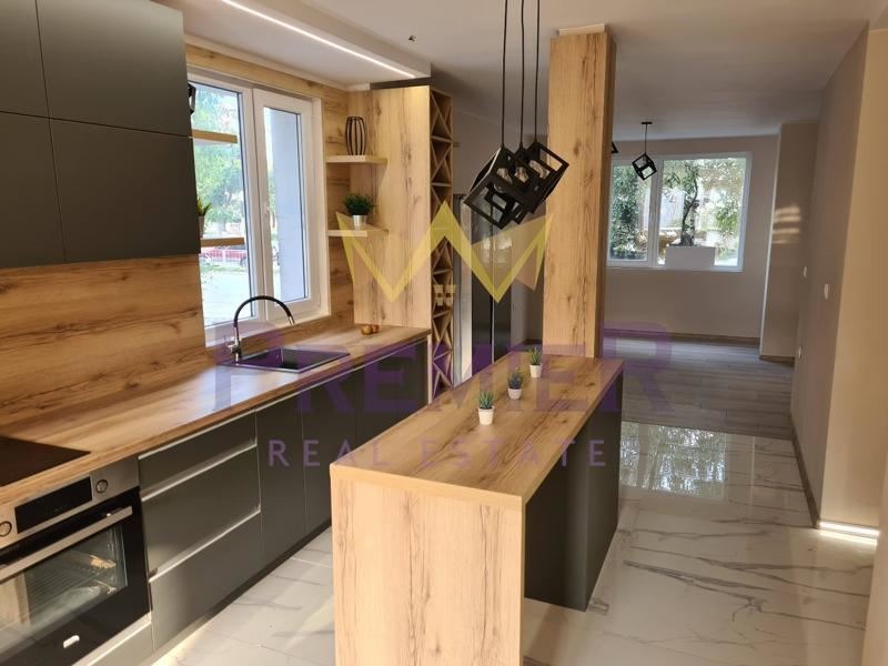 Продава  4-стаен, град Варна, Център •  333 000 EUR • ID 23970575 — holmes.bg - [1] 