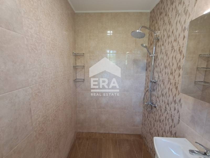Продава КЪЩА, с. Езерец, област Добрич, снимка 10 - Къщи - 55024620