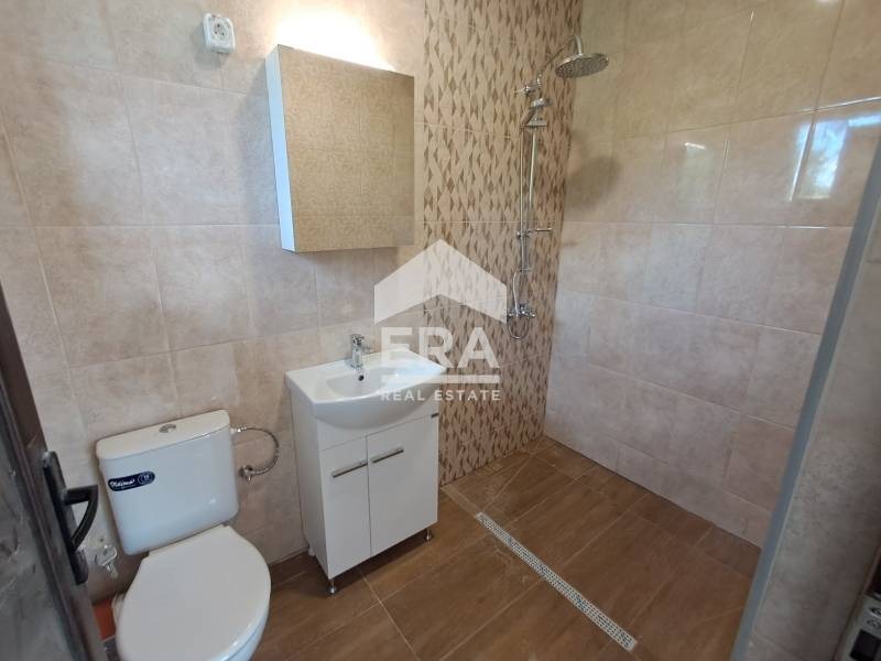 Продава КЪЩА, с. Езерец, област Добрич, снимка 15 - Къщи - 55024620