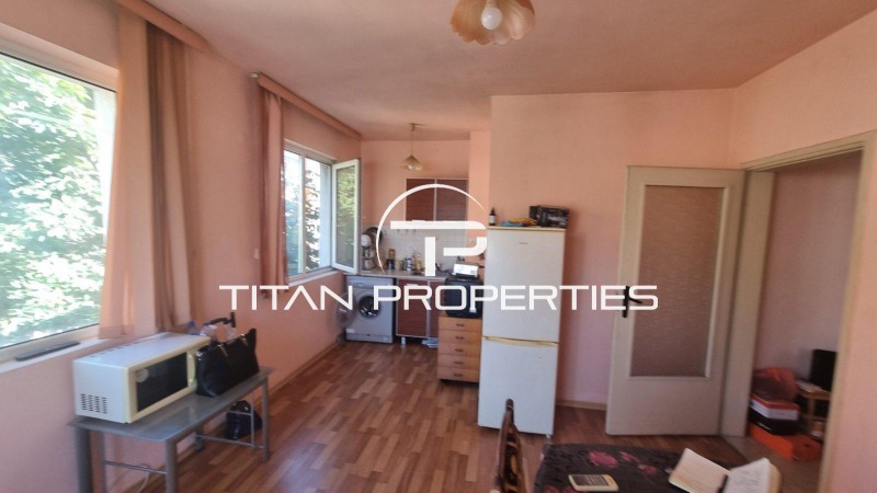 Продава  3-стаен град Пловдив , Кършияка , 100 кв.м | 42324008 - изображение [2]