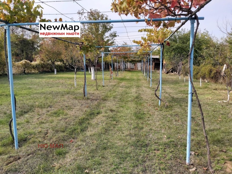 Продава ВИЛА, гр. Плевен, м-т Мъртва долина