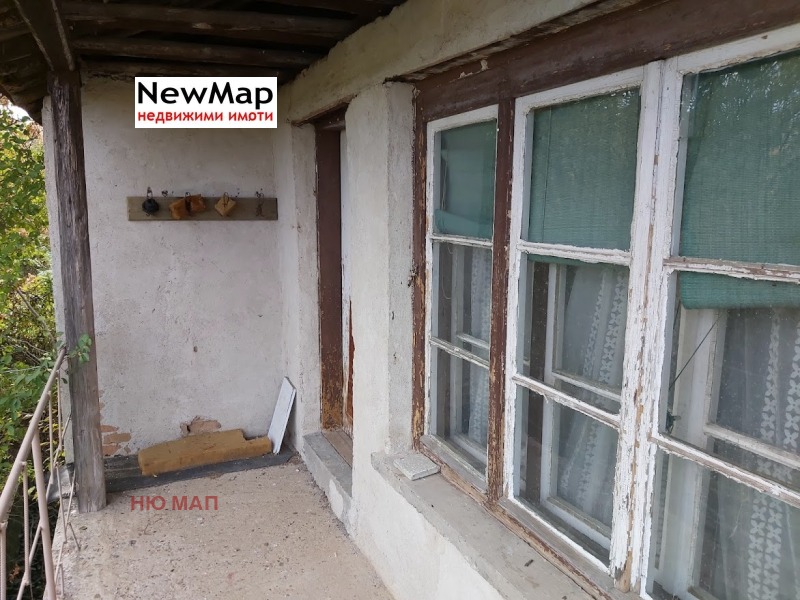 Продава ВИЛА, гр. Плевен, м-т Мъртва долина, снимка 14 - Вили - 52604199