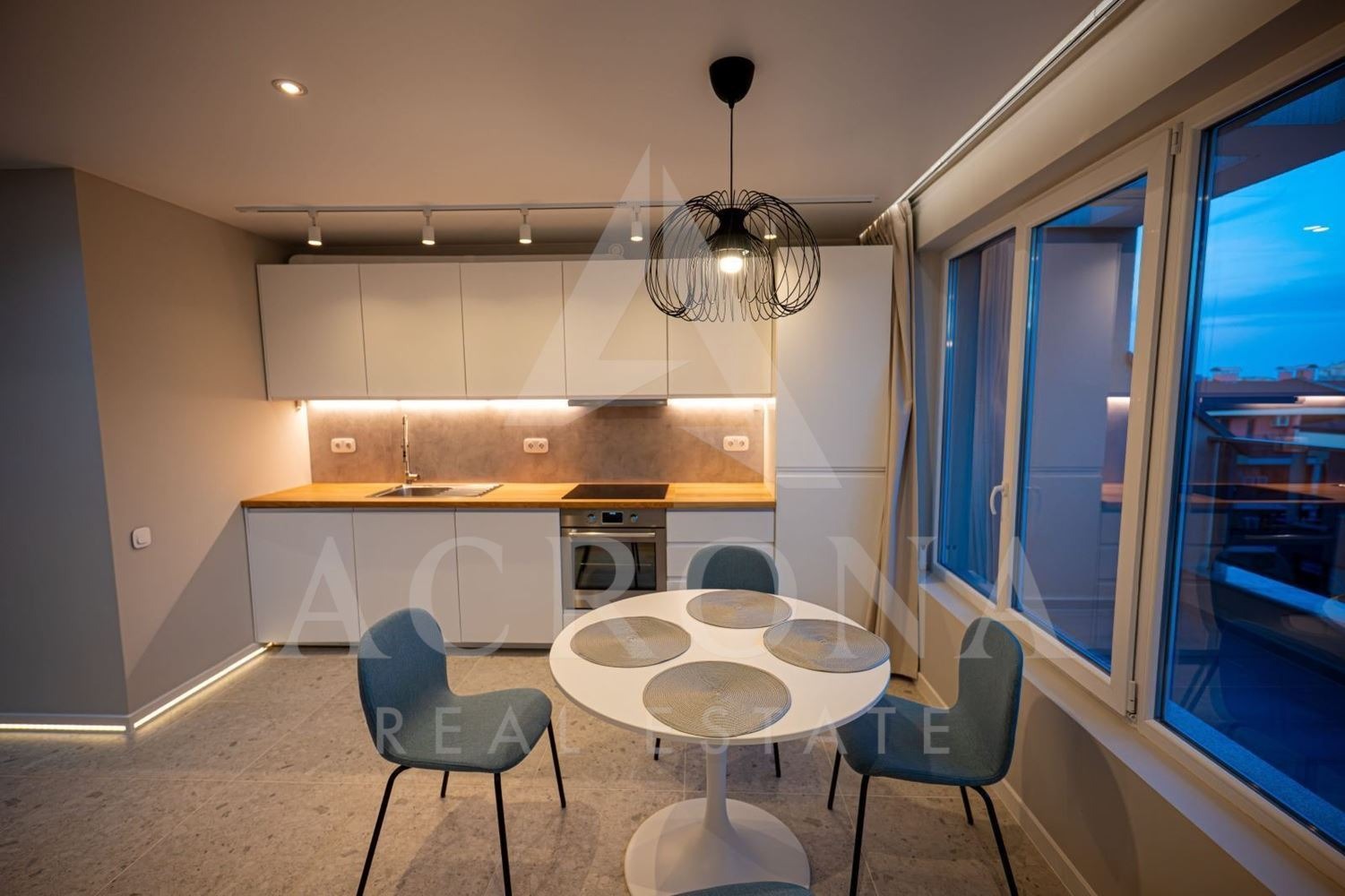 Продава 2-СТАЕН, гр. Пловдив, Остромила, снимка 4 - Апартаменти - 54331876