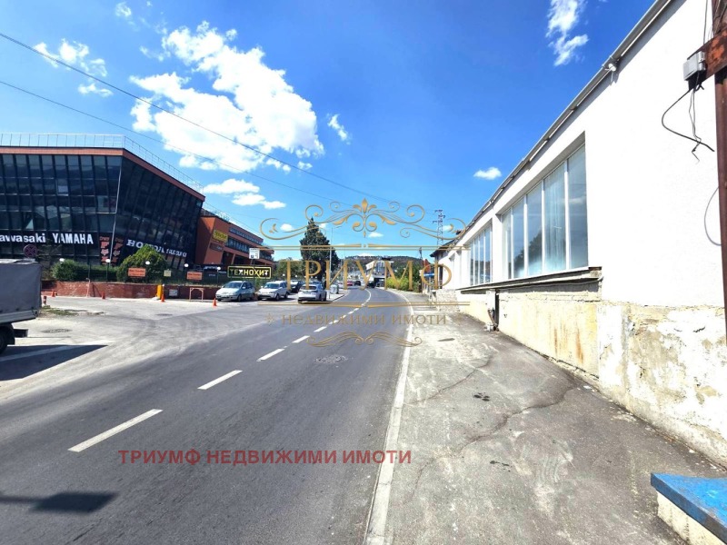 Продава МАГАЗИН в град Варна, Изгрев - 140 кв.м / 190 000 € » 371 607.70 лв., ТРИУМФ НЕДВИЖИМИ ИМОТИ