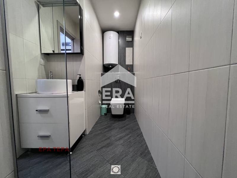 Продава  2-стаен град София , Витоша , 80 кв.м | 92470040 - изображение [12]