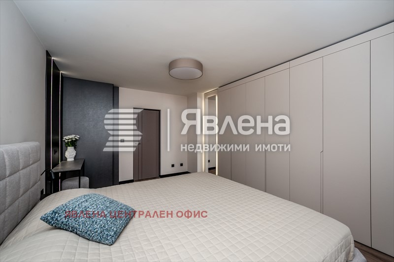 Продава 4-СТАЕН, гр. София, Център, снимка 8 - Апартаменти - 54117236