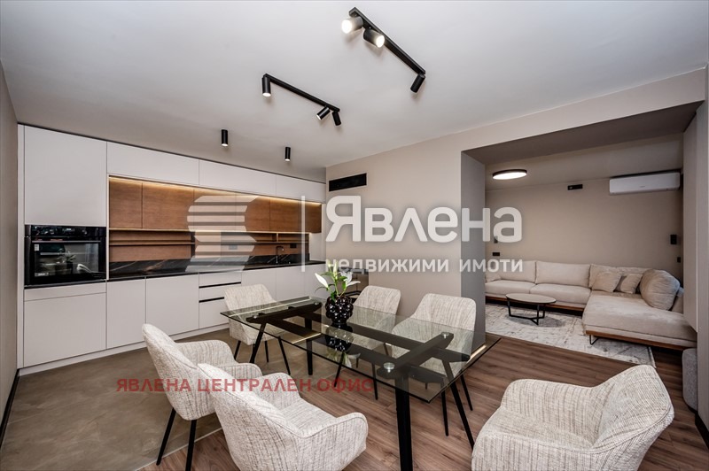 Продава 4-СТАЕН, гр. София, Център, снимка 6 - Апартаменти - 54117236
