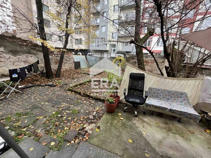 Продава ЕТАЖ ОТ КЪЩА, гр. София, Зона Б-5-3, снимка 11 - Етаж от къща - 52652493