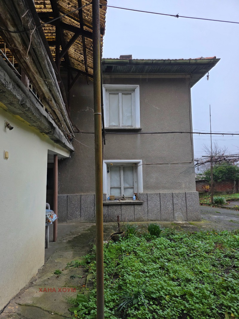 Продава КЪЩА, с. Черни Осъм, област Ловеч, снимка 2 - Къщи - 52692905