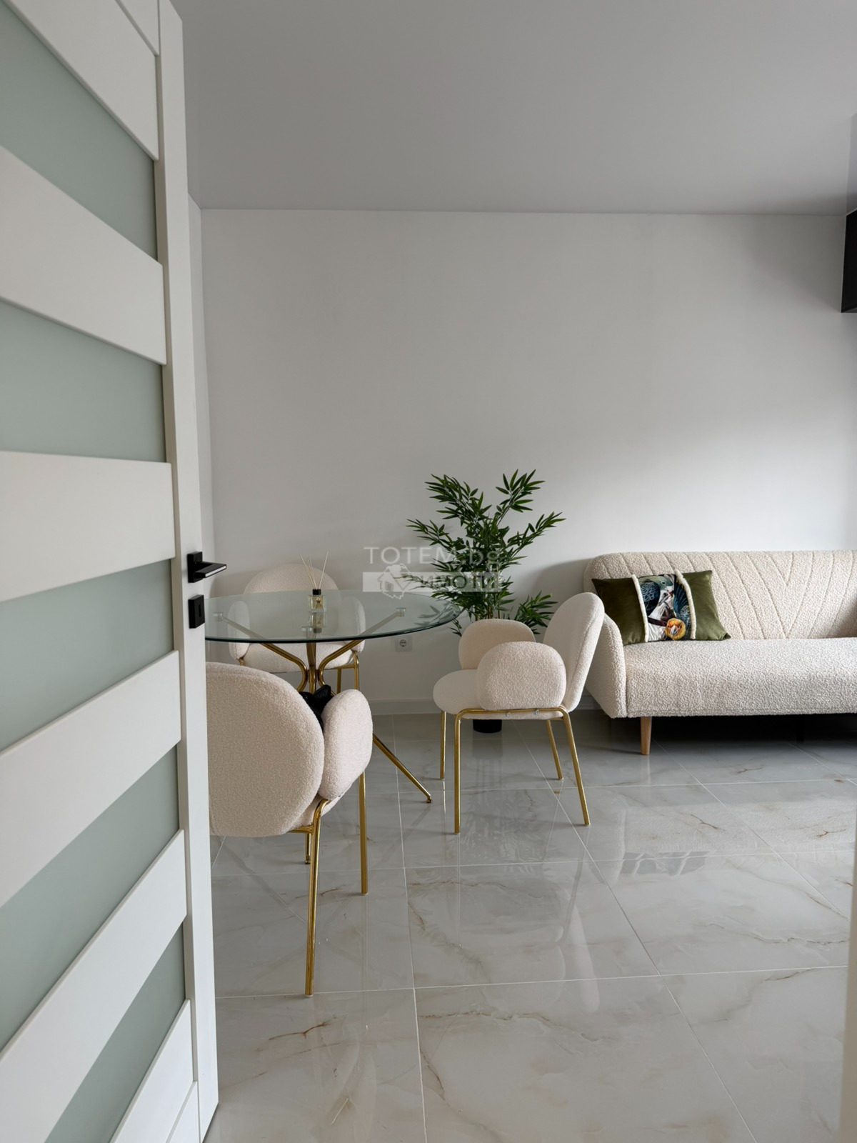 Продава 2-СТАЕН, гр. София, Толстой, снимка 5 - Апартаменти - 54066956