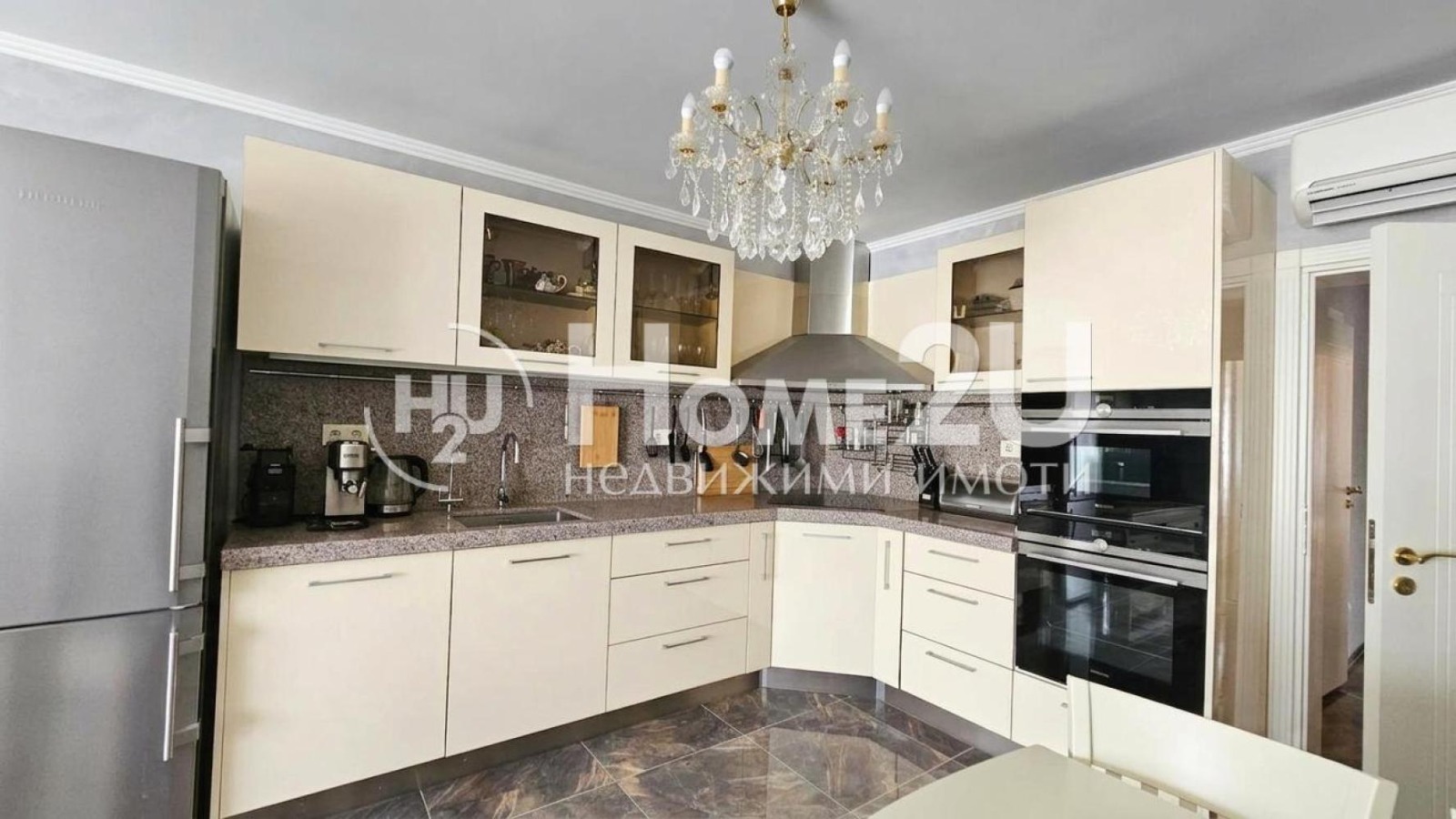 Продава 4-СТАЕН, гр. Бургас, Център, снимка 5 - Апартаменти - 56372536